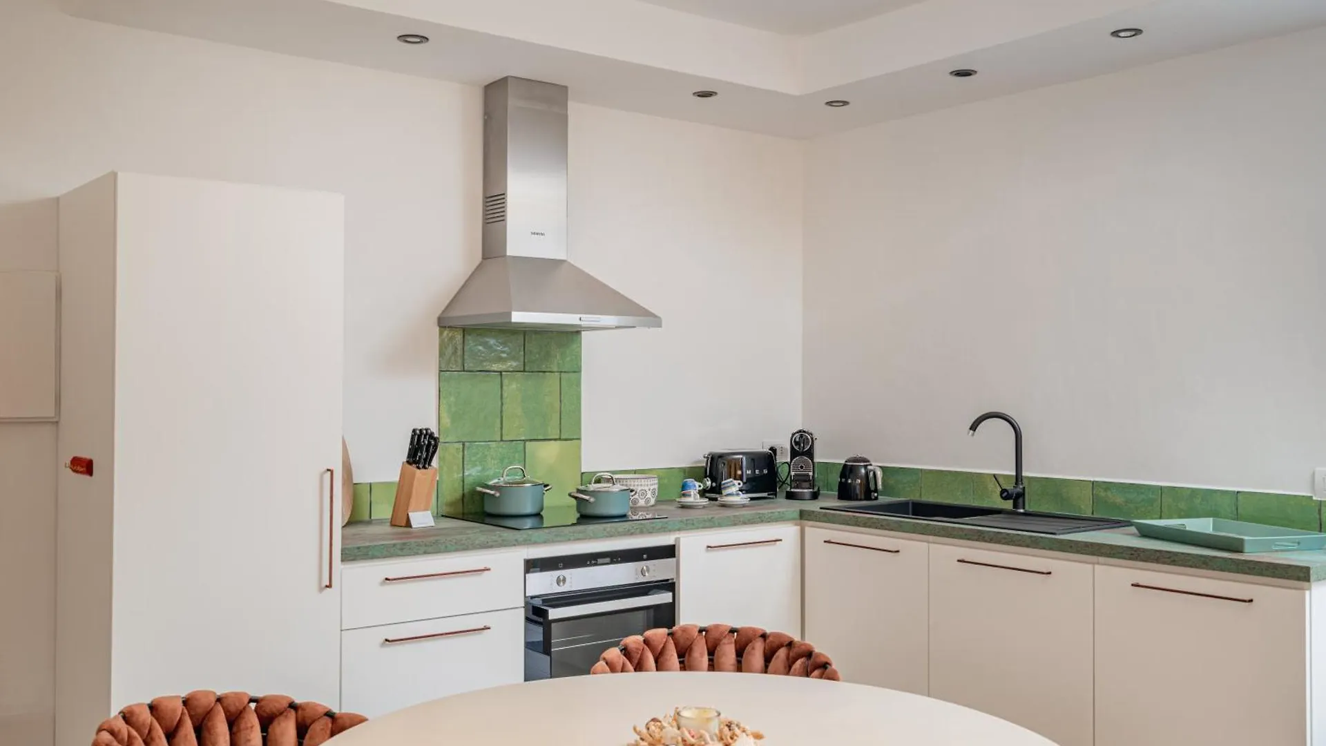 Villa Nuova Di Design Con Piscina Privata San Pantaleo 0*,
