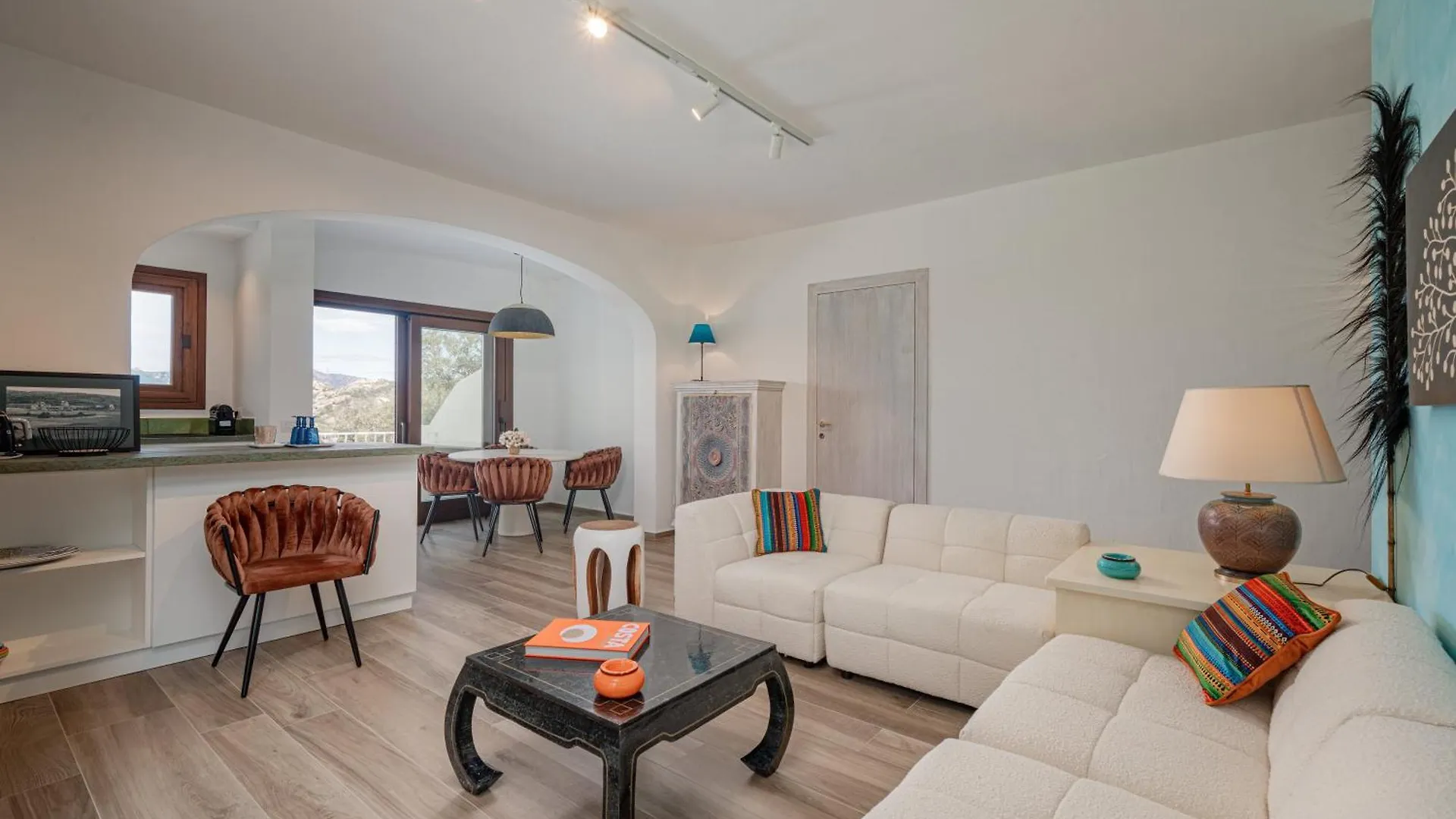 Villa Nuova Di Design Con Piscina Privata San Pantaleo