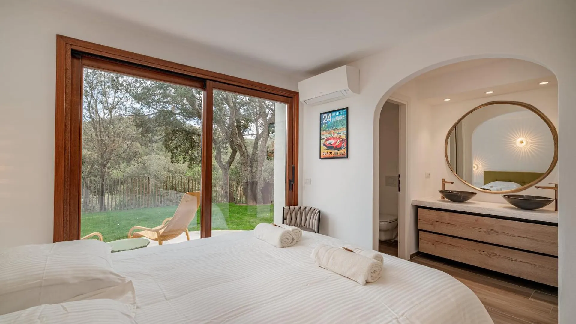 Villa Nuova Di Design Con Piscina Privata San Pantaleo