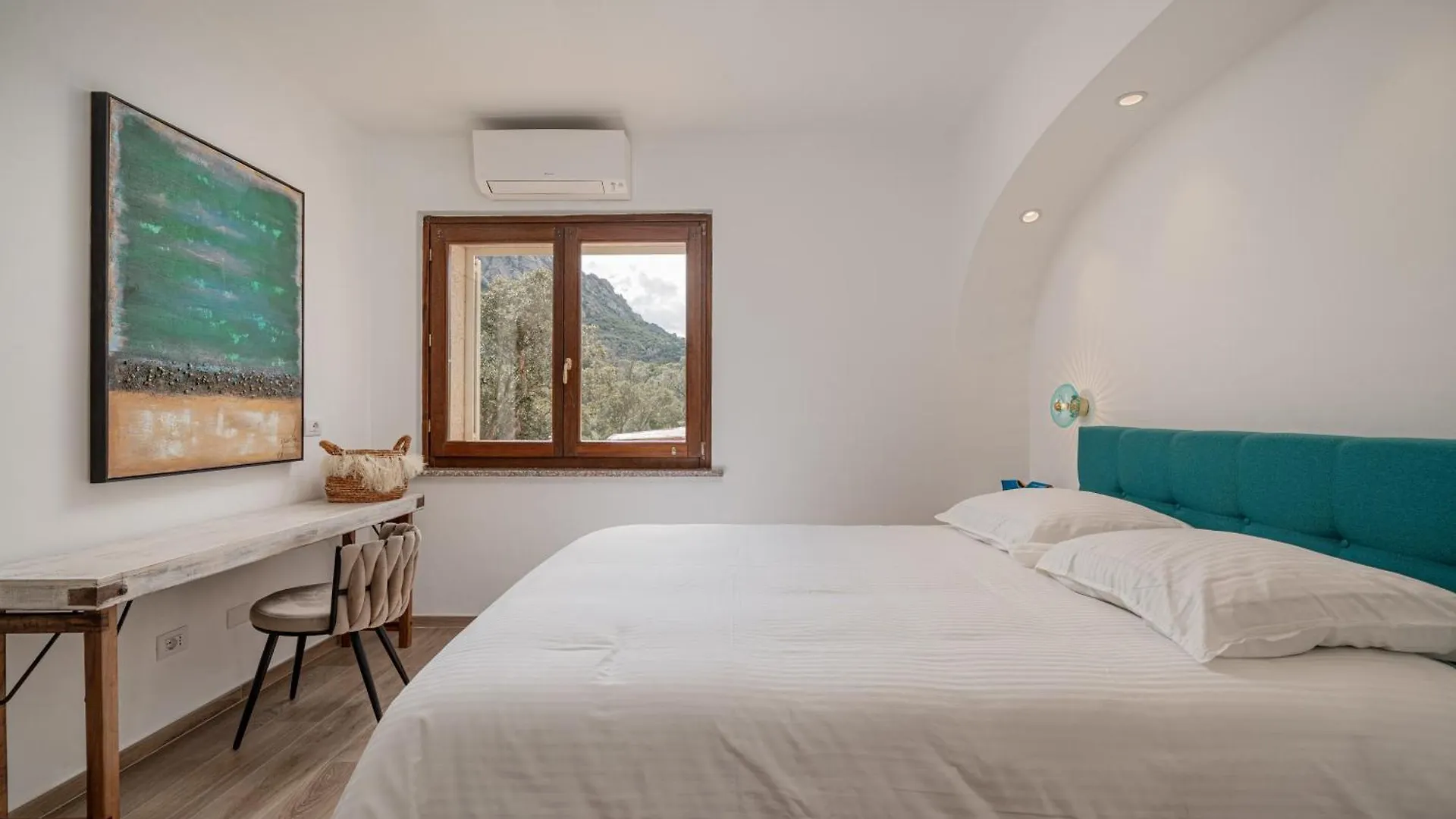 Villa Nuova Di Design Con Piscina Privata San Pantaleo 0*,