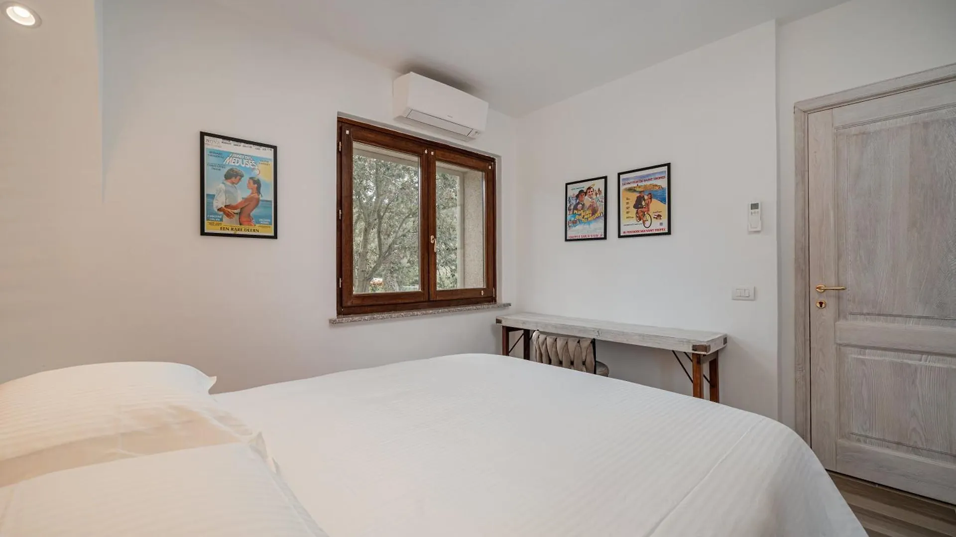 Villa Nuova Di Design Con Piscina Privata San Pantaleo